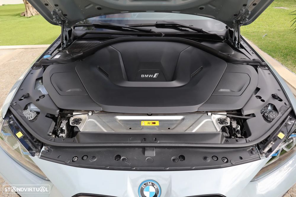 BMW i4 eDrive40 Pack Desportivo M Pro - 11