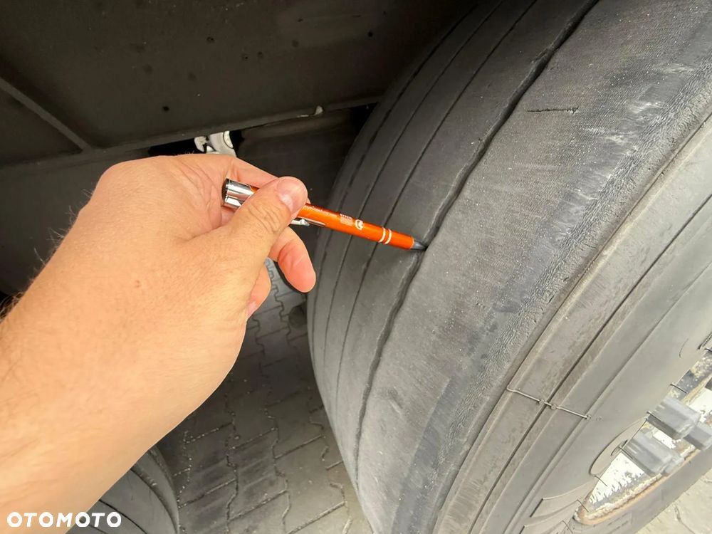 Schmitz Cargobull SKO 24 - 10