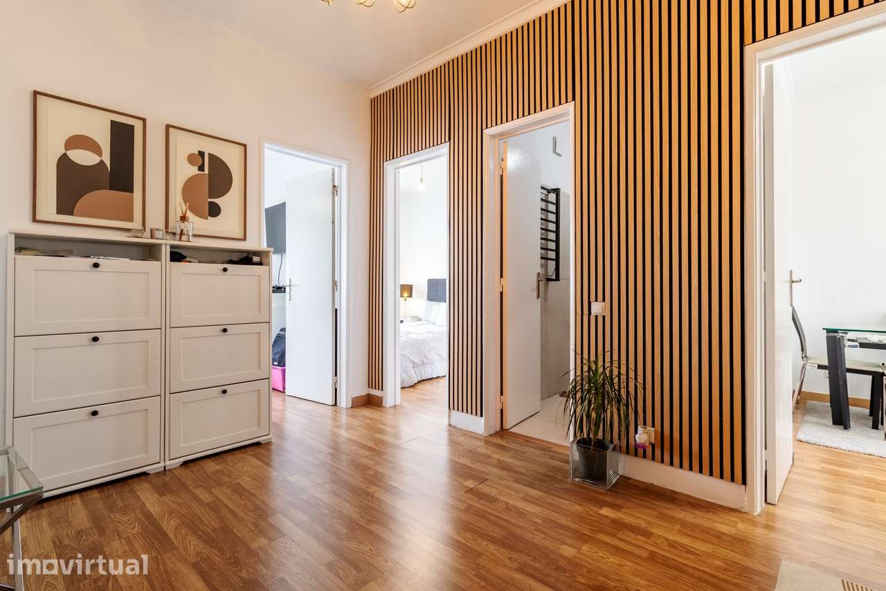 Apartamento T2 Totalmente Remodelado c/ Marquise no Cacém, Sintra - Grande imagem: 5/37
