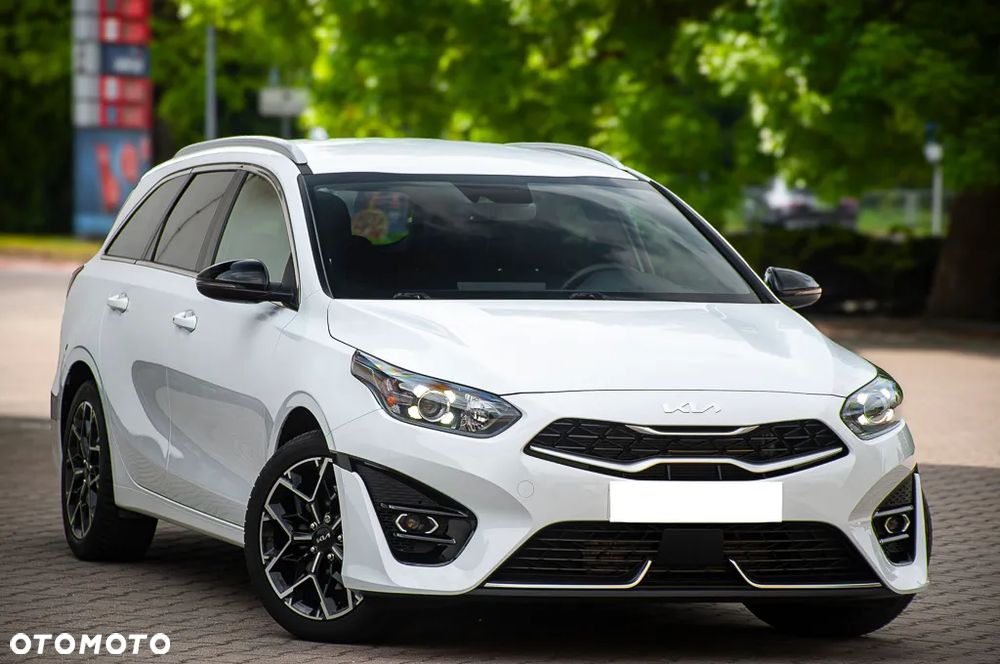 Kia Ceed 1.6 CRDi mHEV GT-Line DCT - 1