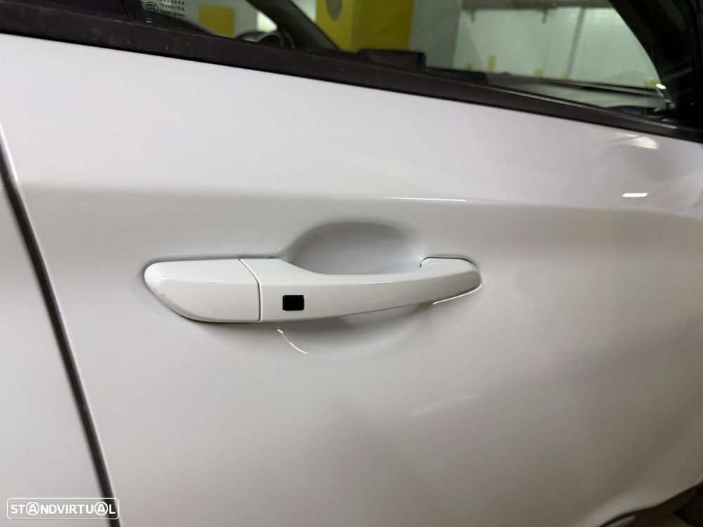 Hyundai Kauai 64 kWh Premium+P.Premium - 21