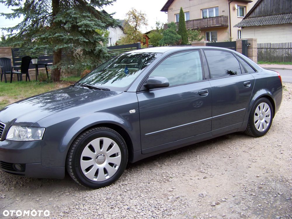 Audi A4 Limousine 2001 photo 3