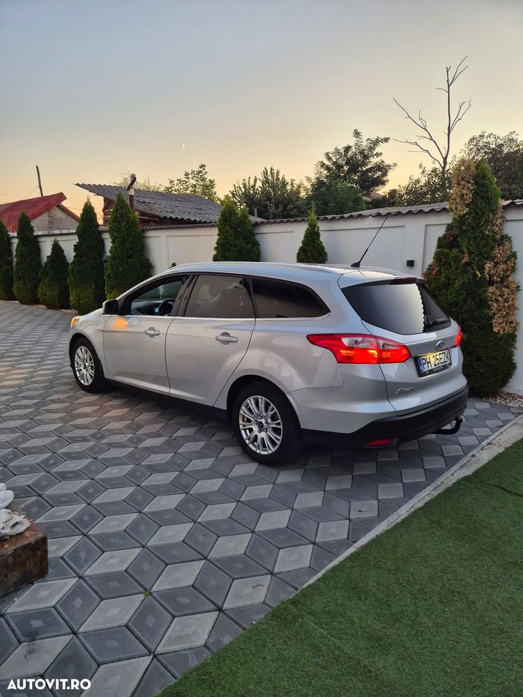 Ford Focus 1.0 EcoBoost Start-Stopp-System TITANIUM - 6