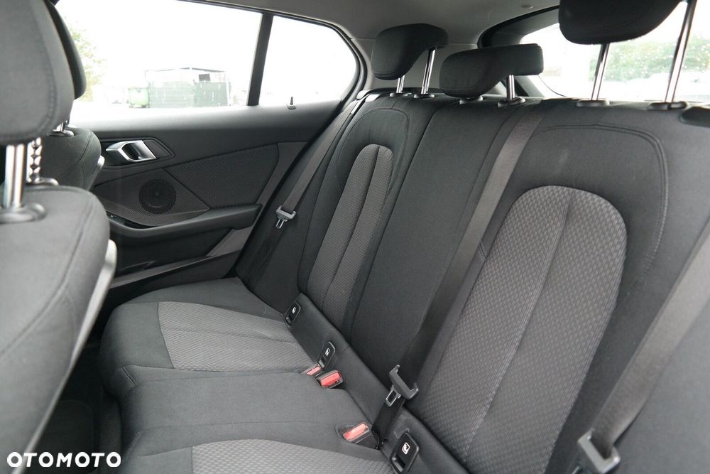 BMW Seria 1 118i Advantage - 14
