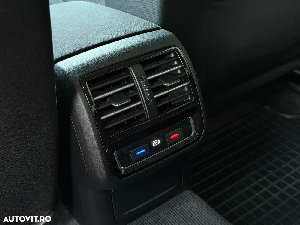 Volkswagen Passat 2.0 TDI Comfortline - 10