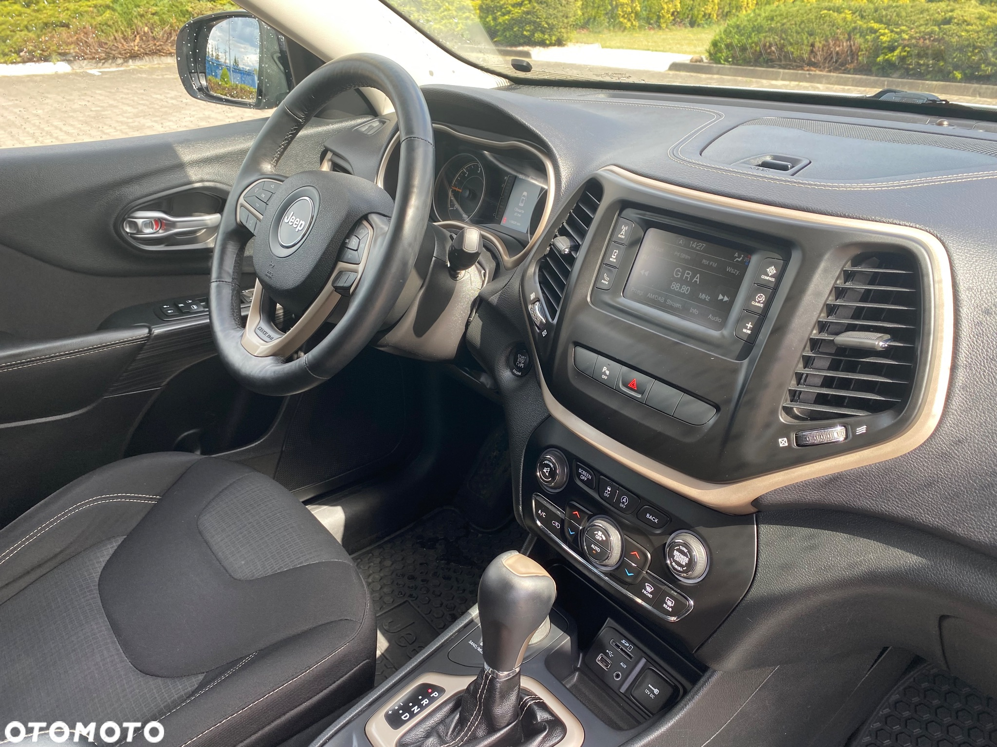 Jeep Cherokee 2.0 MJD Active Drive I Longitude - 22