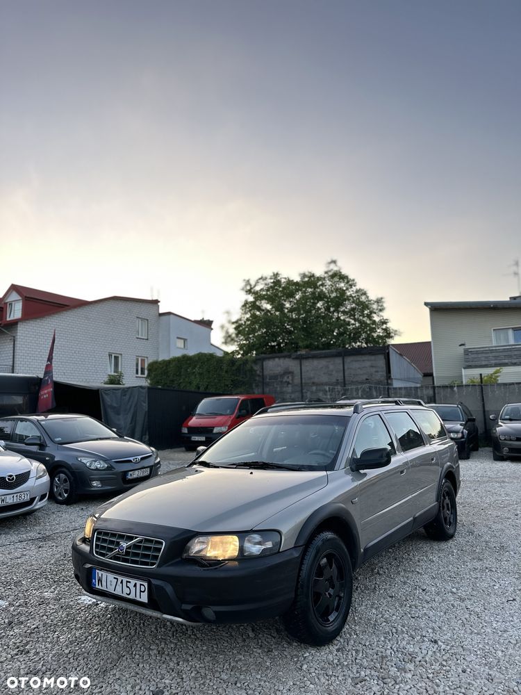 Volvo XC 70 - 1