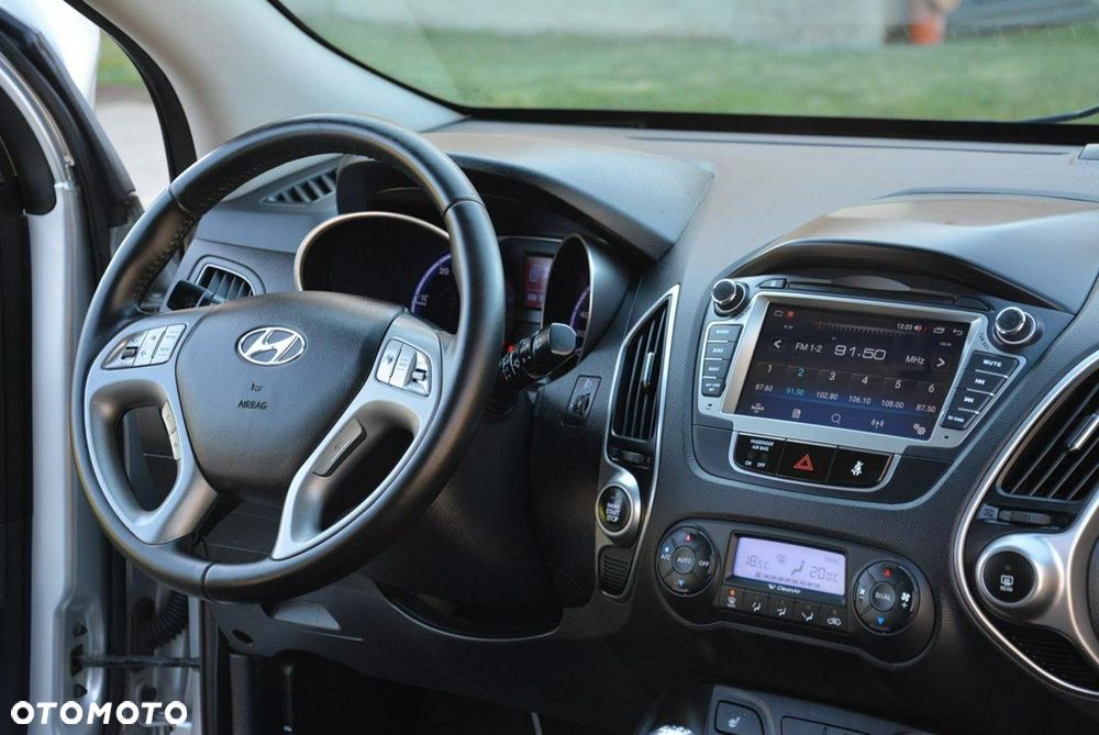 Hyundai ix35 2.0 CRDi Premium 2WD - 17