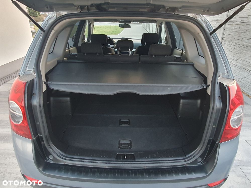 Chevrolet Captiva 2.4 2WD 5 Sitzer LS - 21