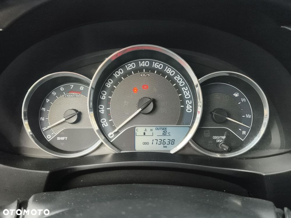 Toyota Corolla 1.6 Premium EU6 - 18