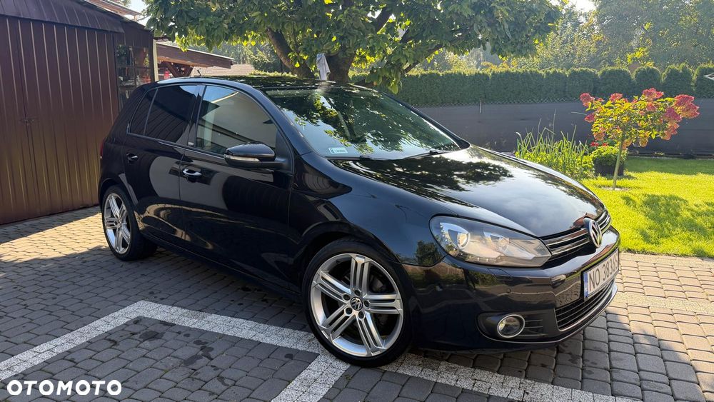 Volkswagen Golf 2.0 TDI Highline DSG - 2