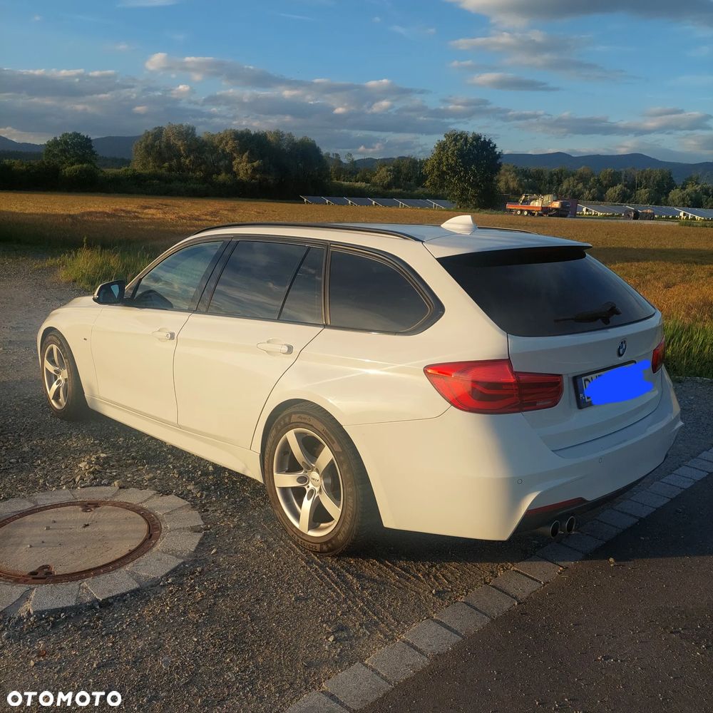 BMW Seria 3 320d M Sport - 3