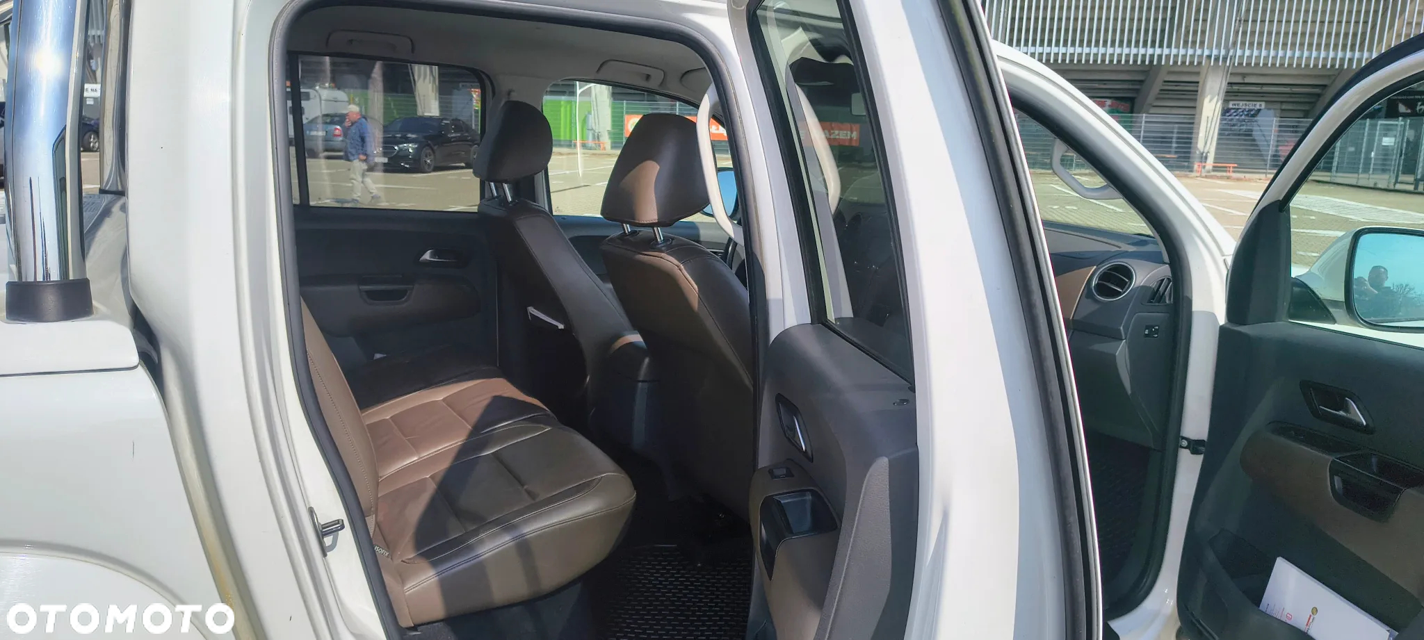 Volkswagen Amarok DC 2.0 BiTDI 4Mot Highline - 12