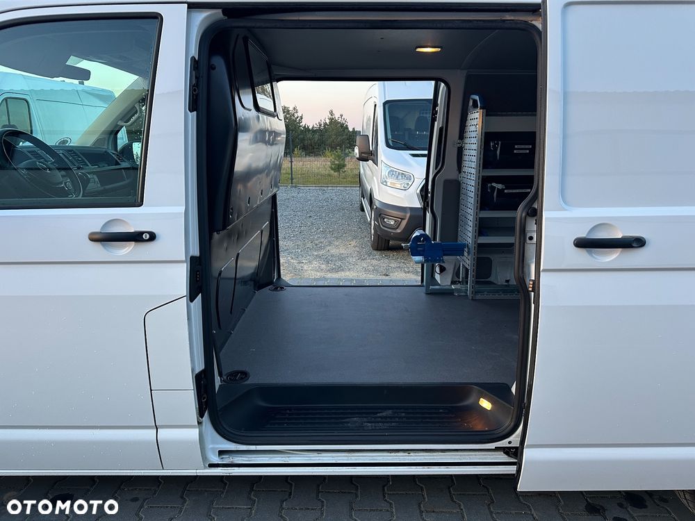 Volkswagen Transporter T6 2.0 TDI 150KM DSG Sortimo ZABUDOWA WARSZTATOWA Rampa dla wózków inwalidzkich - 35