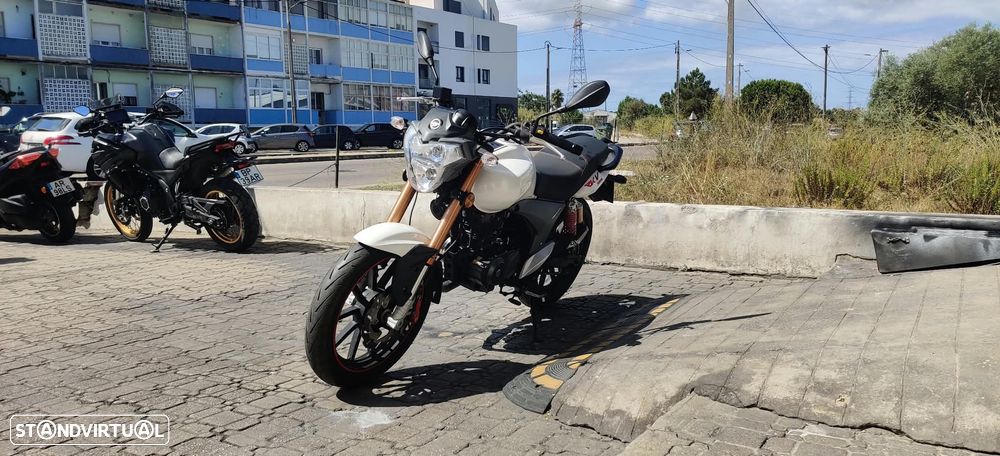 Keeway RKV 125 - 5