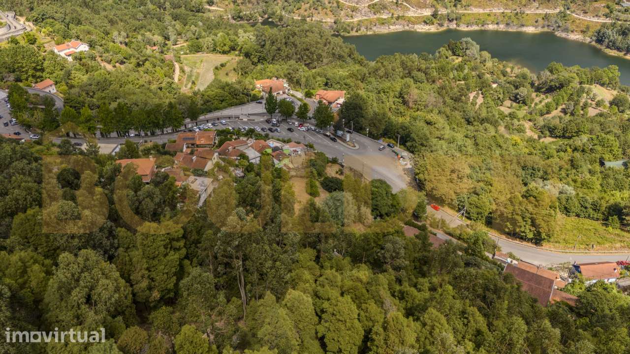 Terreno para construção em Rio Caldo - Grande imagem: 2/12