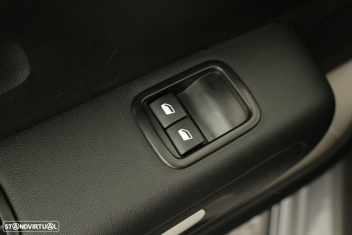 Citroën C3 1.2 PureTech Plus - 20