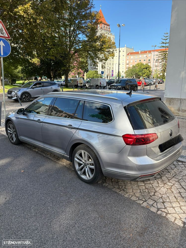 VW Passat Variant - 3