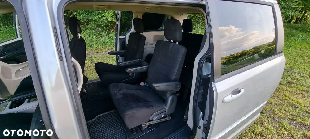 Dodge Grand Caravan 3.6 Express - 27