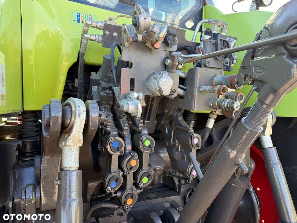 Claas AXION 840 - 11