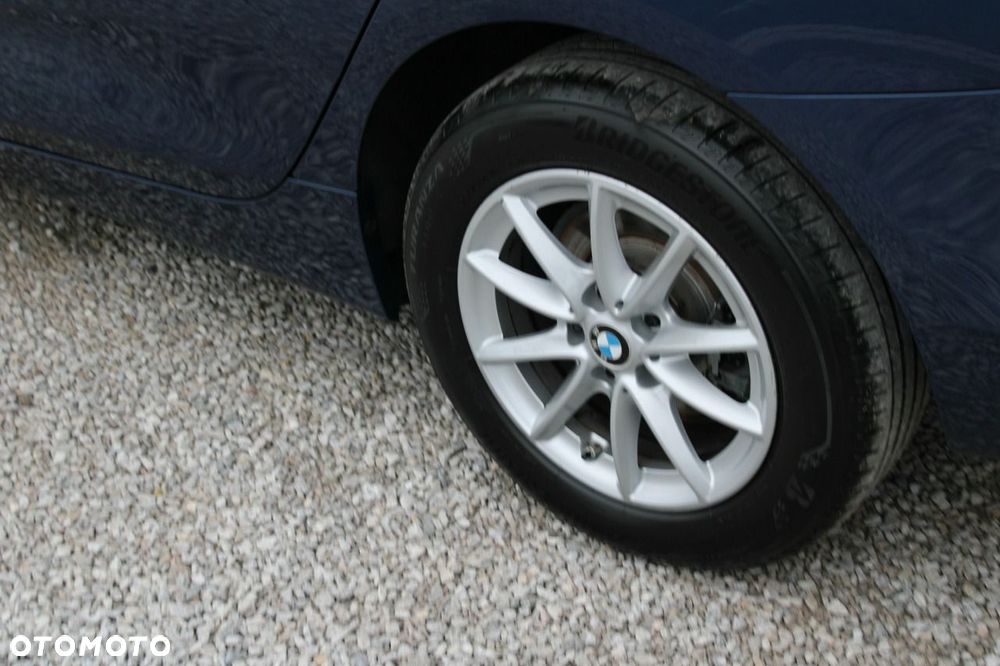 BMW Seria 2 - 12