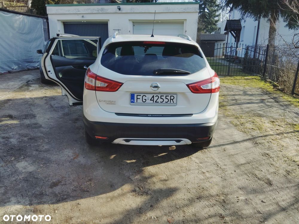 Nissan Qashqai 1.6 DCi N-Connecta EU6 - 15