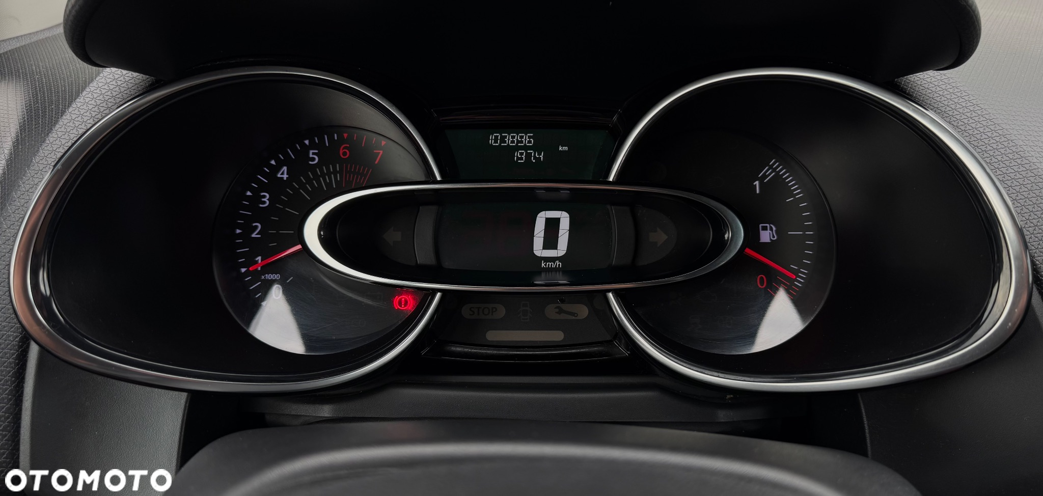 Renault Clio 0.9 Energy TCe Limited - 12