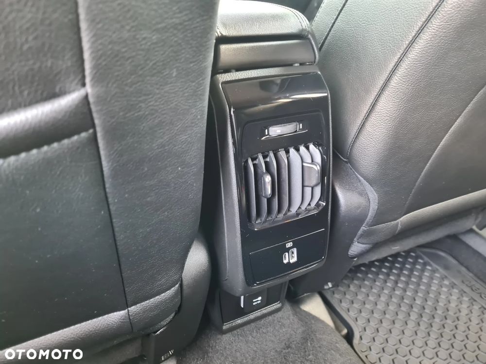 Jeep Compass 1.5 T4 mHEV Night Eagle FWD S&S DCT - 24