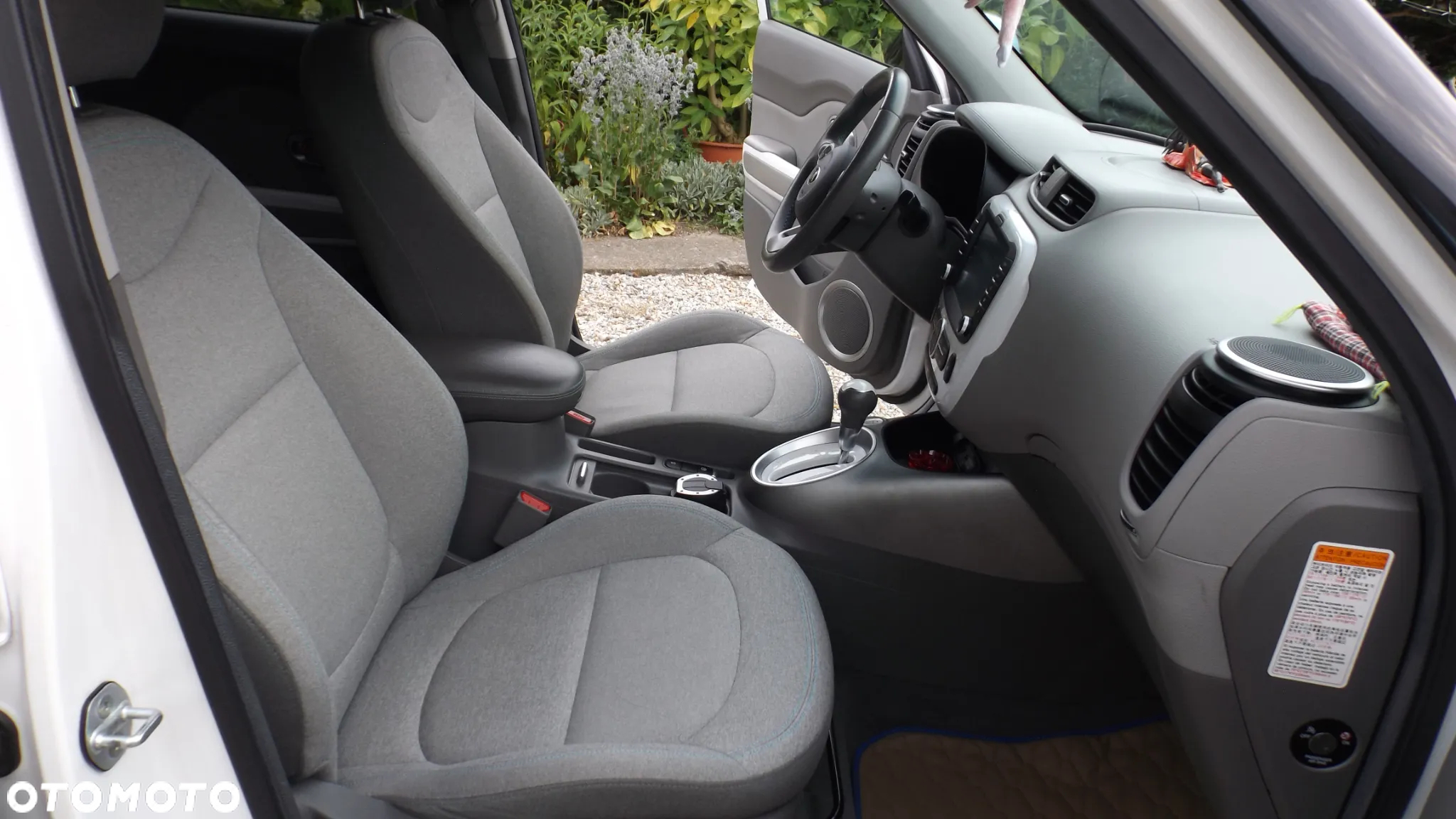 Kia Soul EV - 16