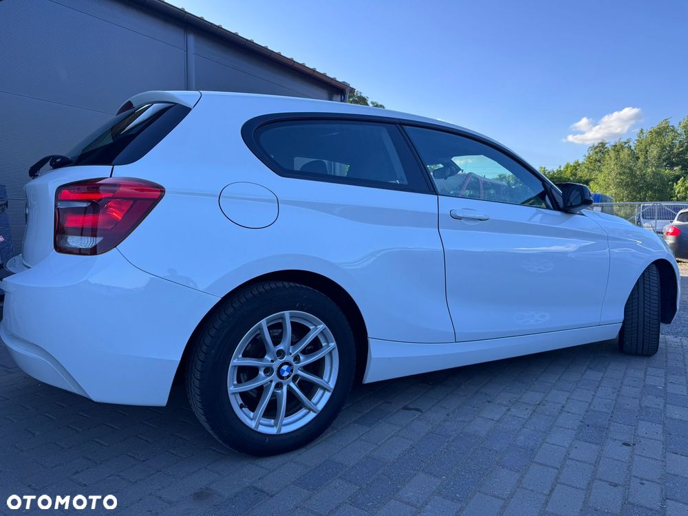 BMW Seria 1 118d - 11