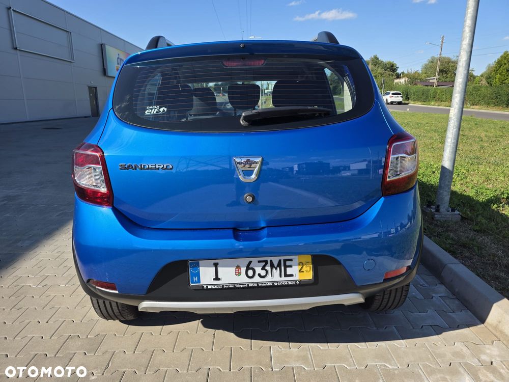 Dacia Sandero Stepway TCe 90 (S&S) Celebration - 11