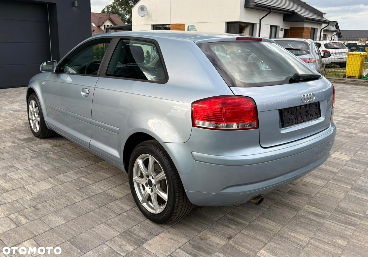 Audi A3 1.6 Ambiente - 3