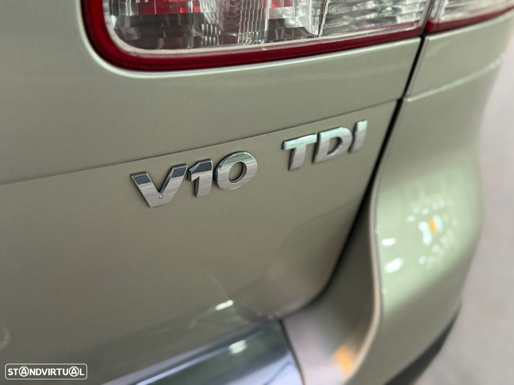 VW Touareg 5.0 TDi V10 Tiptronic - 14