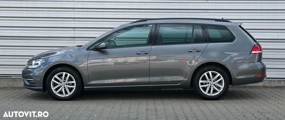 Volkswagen Golf 1.6 TDI Highline - 7