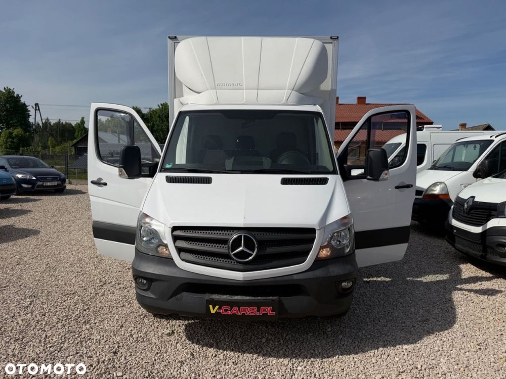 Mercedes-Benz Sprinter - 10