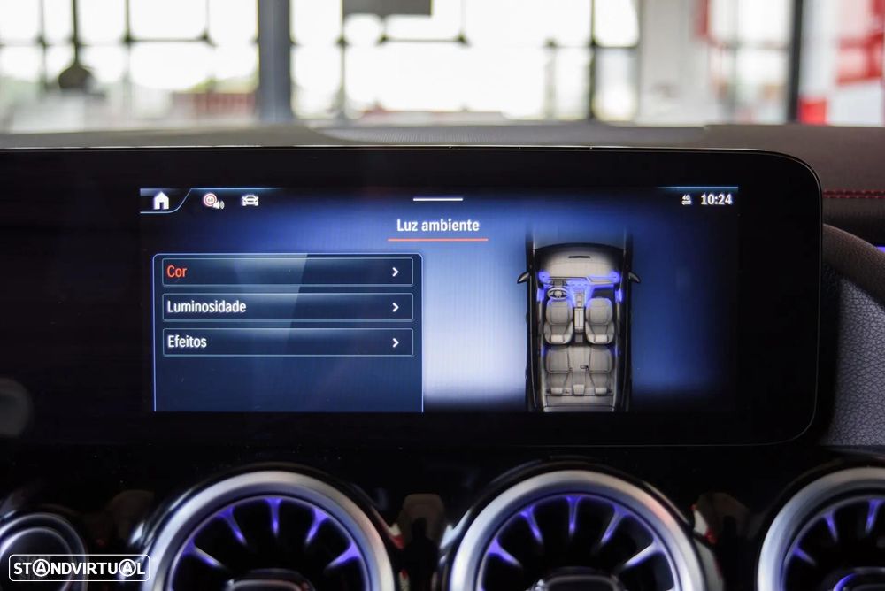 Mercedes-Benz EQA 250+ AMG Line - 45