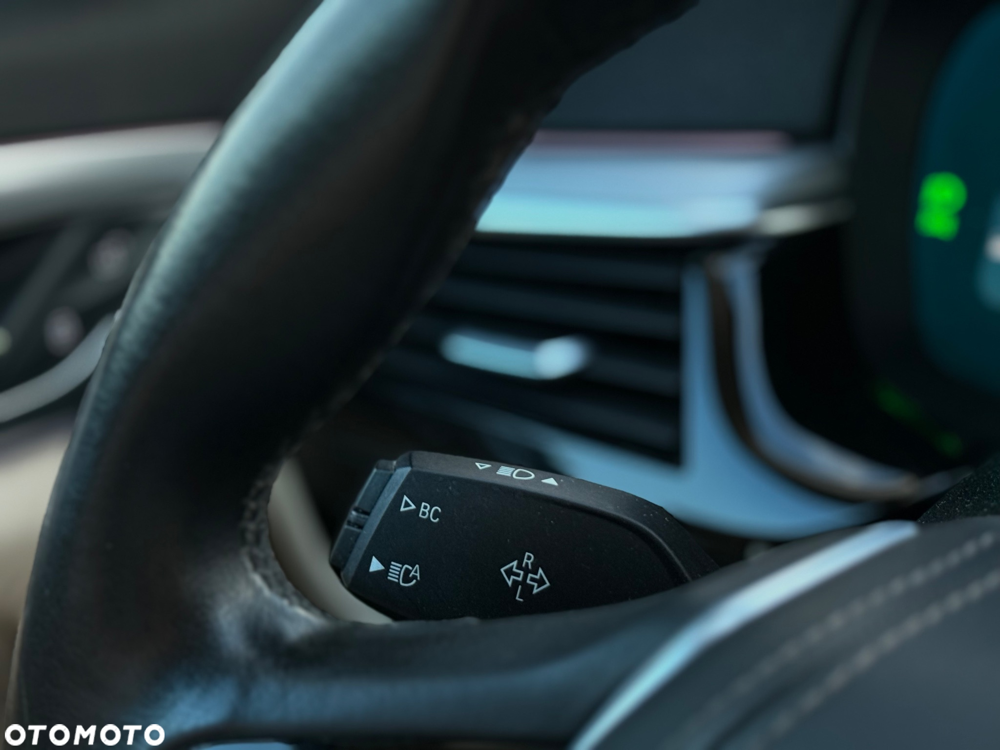 BMW Seria 5 530i xDrive - 8