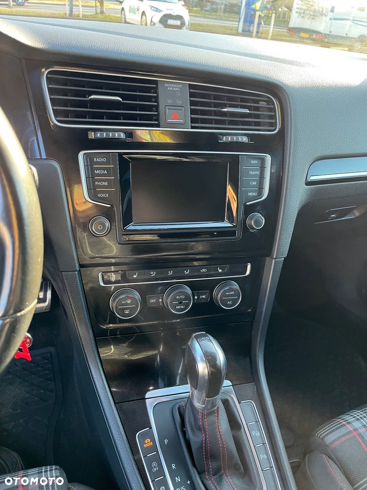 Volkswagen Golf 2.0 TSI BMT GTI Performance DSG - 6