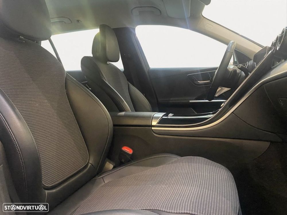 Mercedes-Benz C 300 - 13