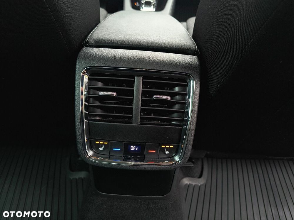 Skoda Octavia 2.0 TSI 4x4 Style DSG - 20