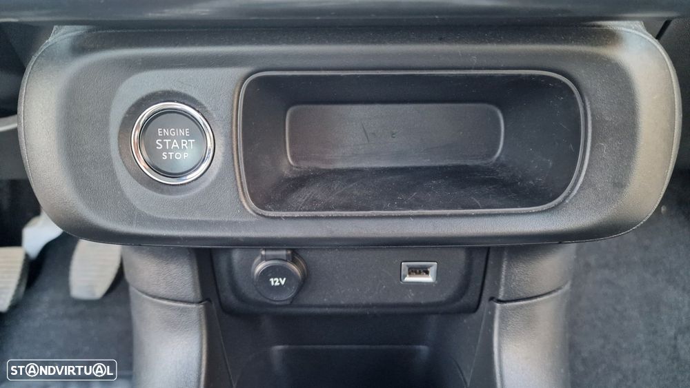 Citroën C3 1.2 PureTech Shine Pack - 25