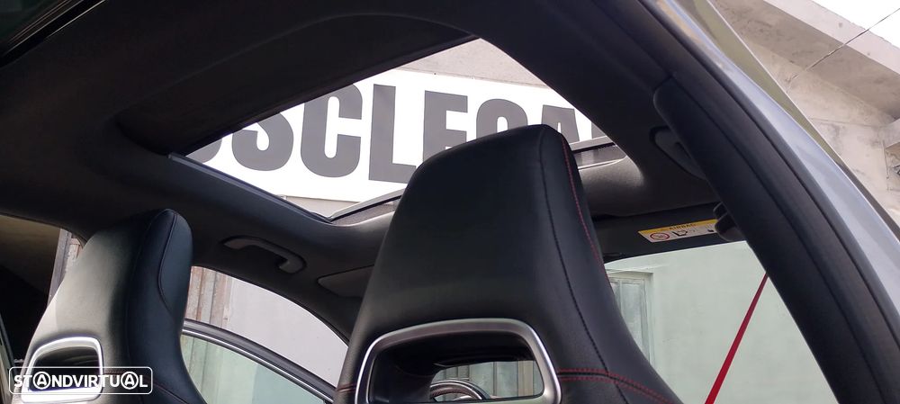 Mercedes-Benz GLA 220 CDi AMG Line 4-Matic - 7