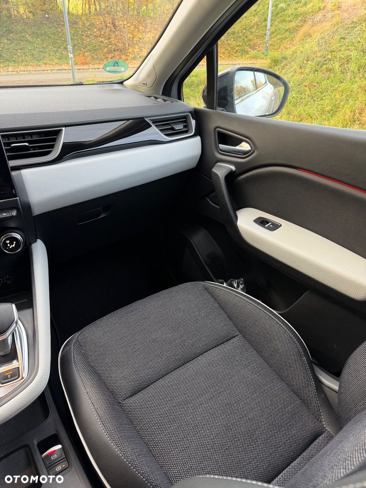 Renault Captur - 13