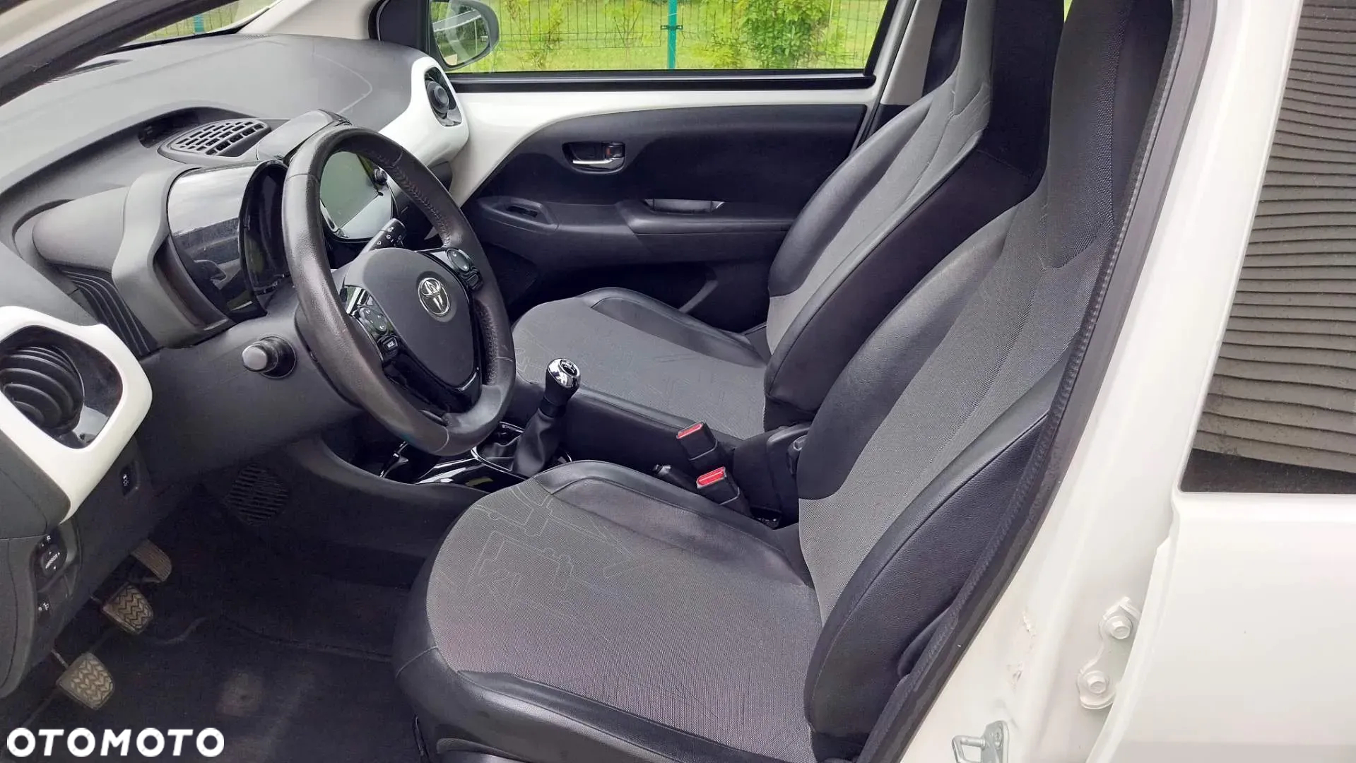Toyota Aygo - 13