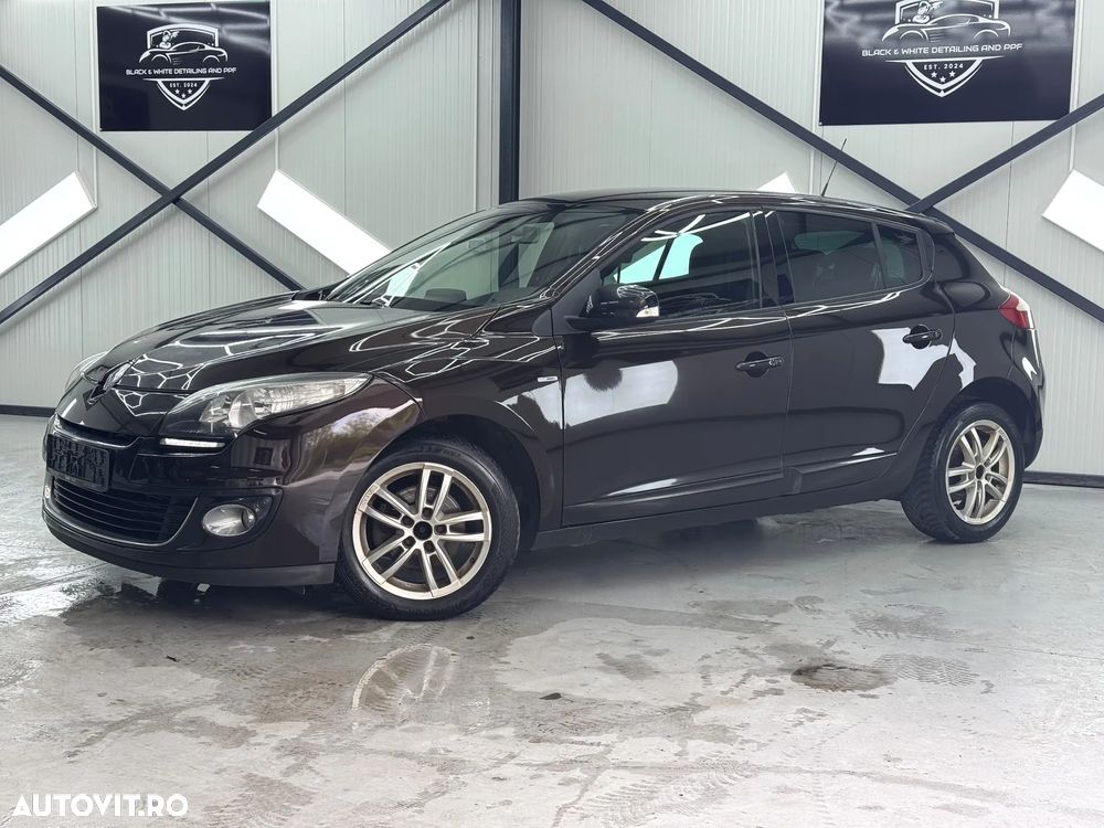 Renault Megane ENERGY dCi 130 Start & Stopp Bose Edition - 12