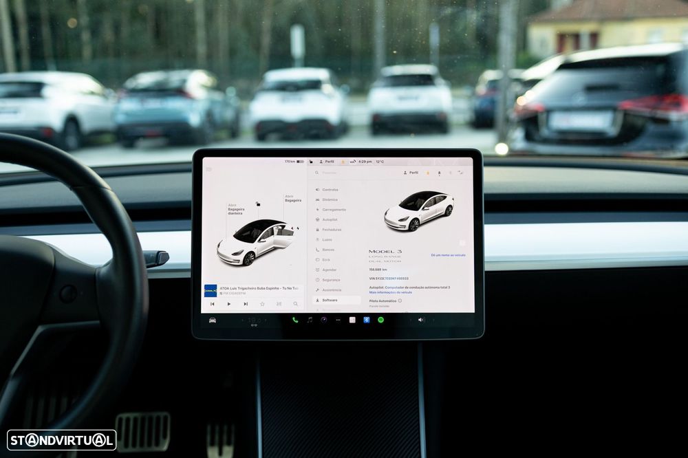 Tesla Model 3 Long-Range Dual Motor AWD - 26