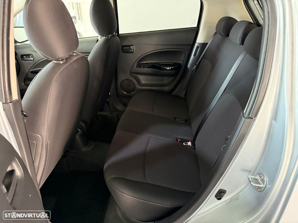 Mitsubishi Space Star 1.2 Intense Connect Edition - 12