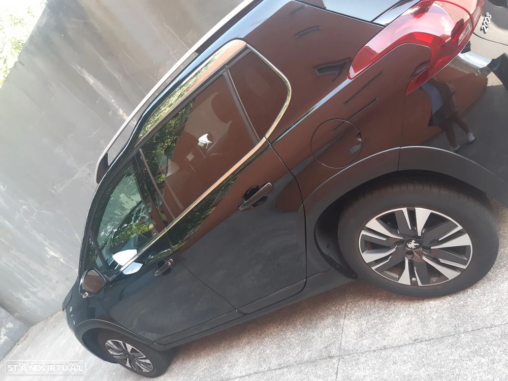 Peugeot 2008 1.2 PureTech Allure - 9