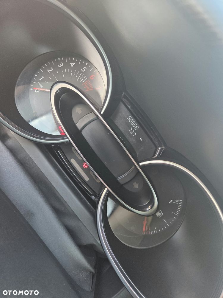 Renault Clio - 5