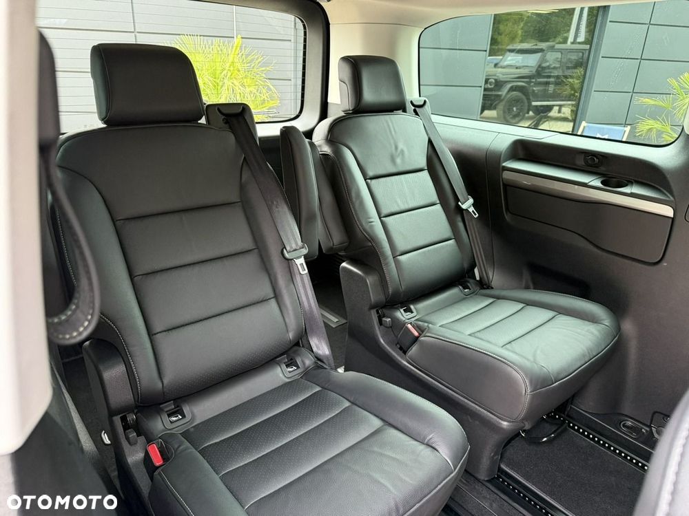 Peugeot Traveller - 4